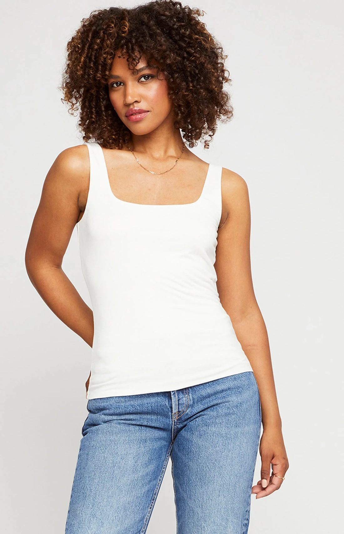 Carefree Seamless Reversible Tank in White (Online Exclusive) – Uptown  Boutique Ramona