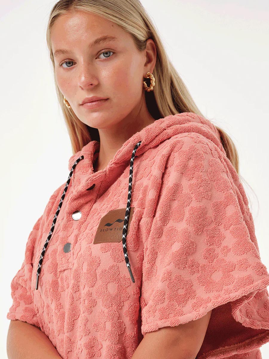 SLOWTIDE GINNY EX-WARM PONCHO - GUAVA PONCHO SLOWTIDE